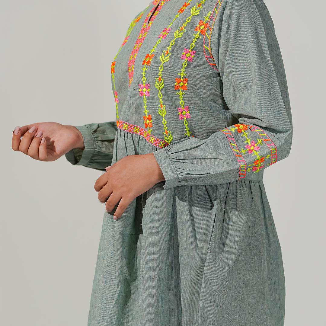 1PC-Embroidered Karandi Shirt PW3000