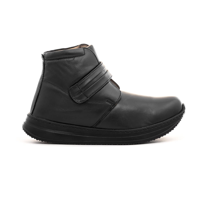 Black High Ankle Sneaker AT7204