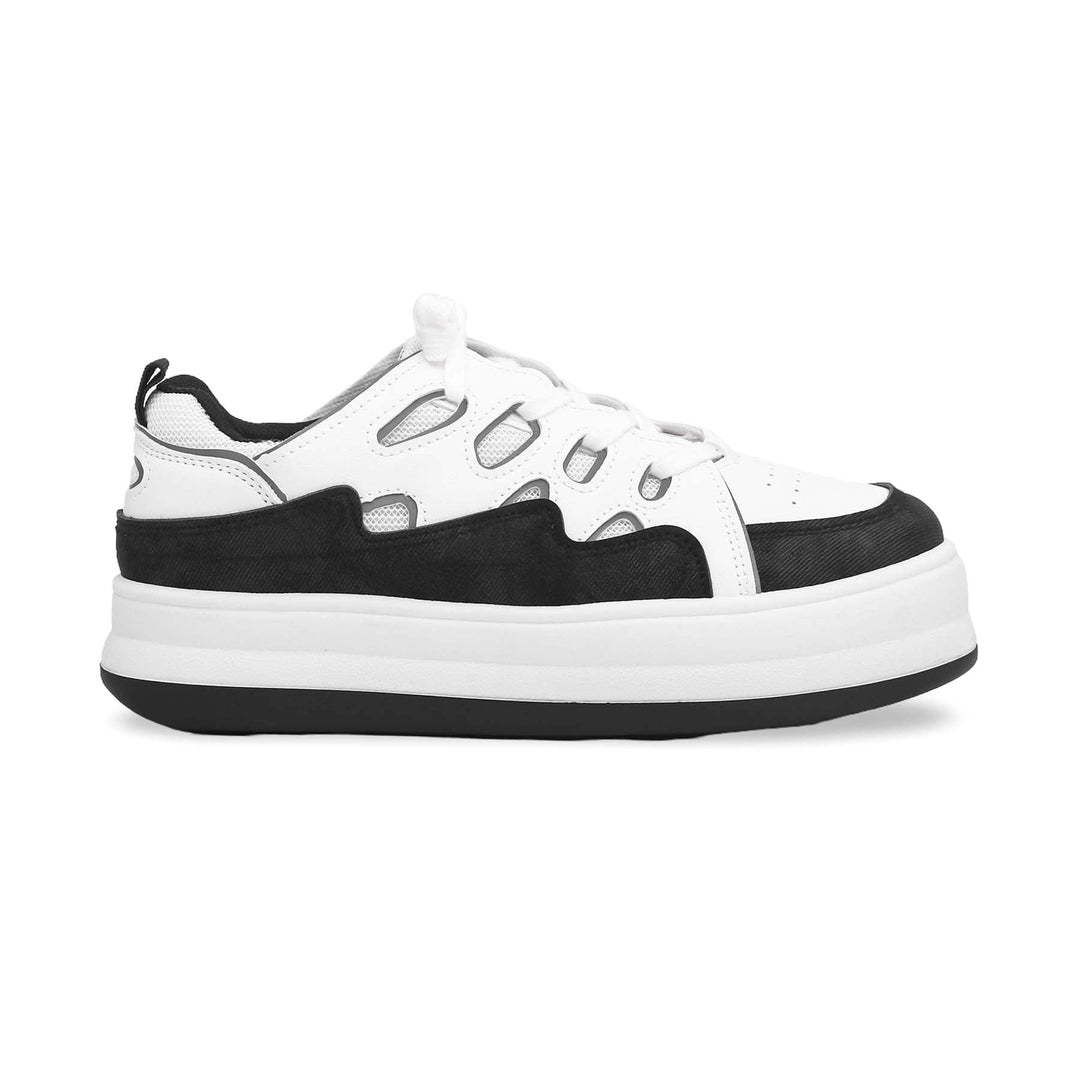 Black Casual Sneaker AT7222