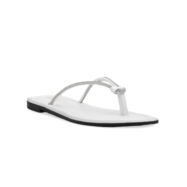 White Casual Chappal CL1568