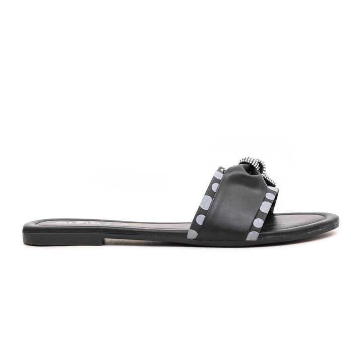 Black Casual Chappal CL1579