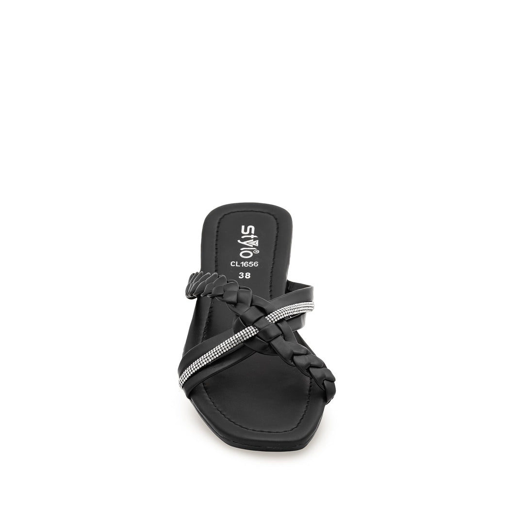 Black Casual Chappal CL1656