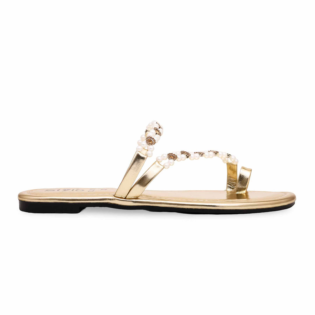 Golden Casual Chappal CL1818