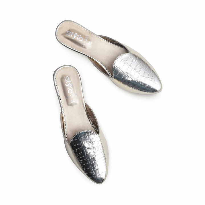 Golden Casual Chappal CL1830