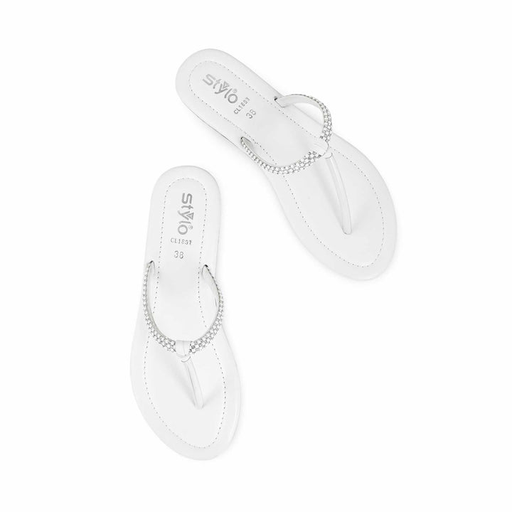 White Casual Chappal CL1891