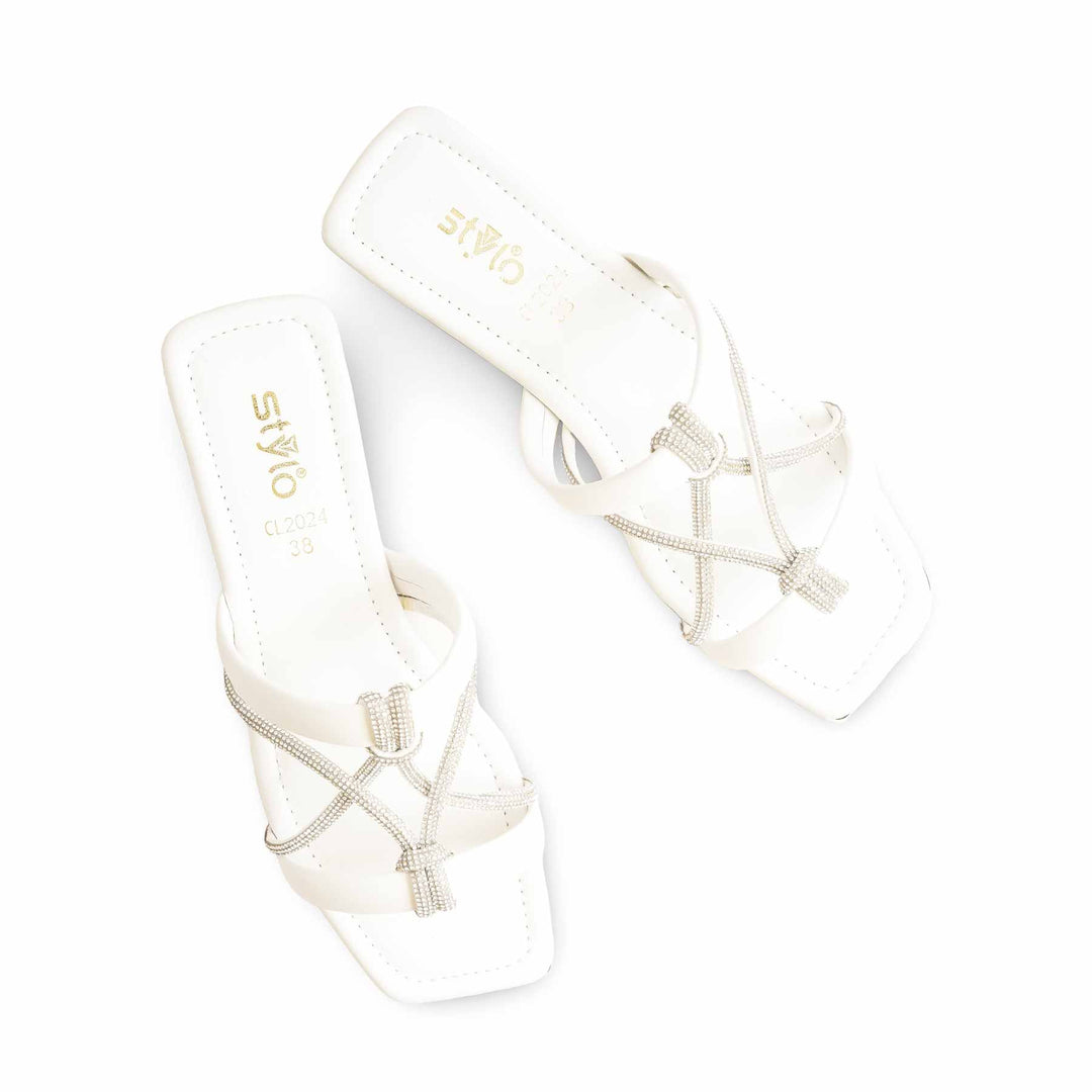 White Casual Women Slipper CL2024