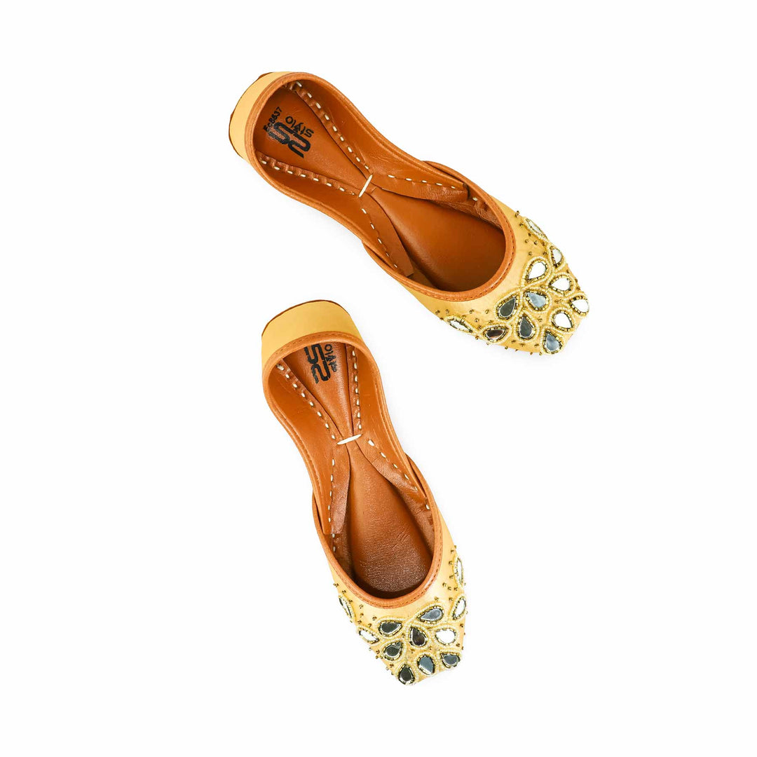 Mustard Khusa EC8537