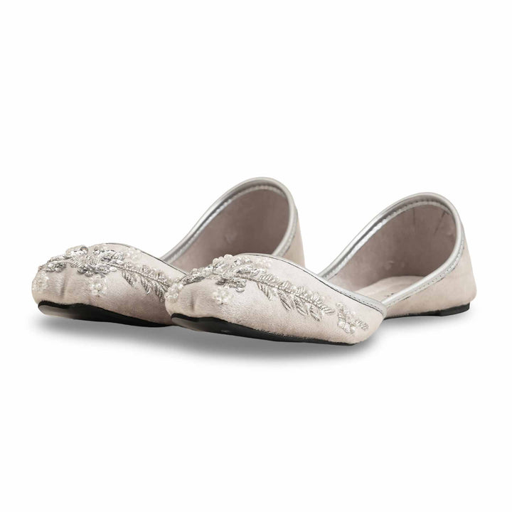 Silver Women Fancy Khusa EC8547