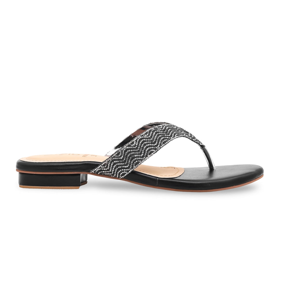 Black Fancy Chappals FN0690