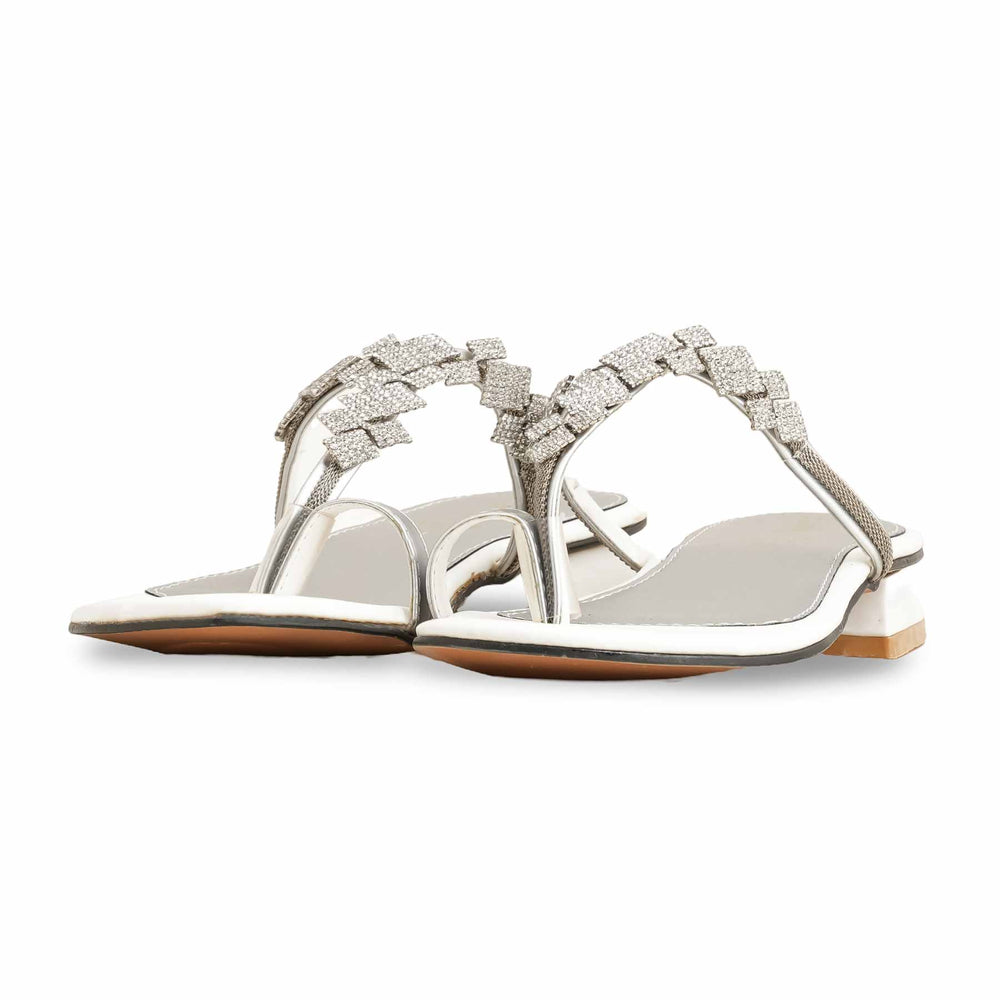 White Fancy Chappal For Ladies FN0729