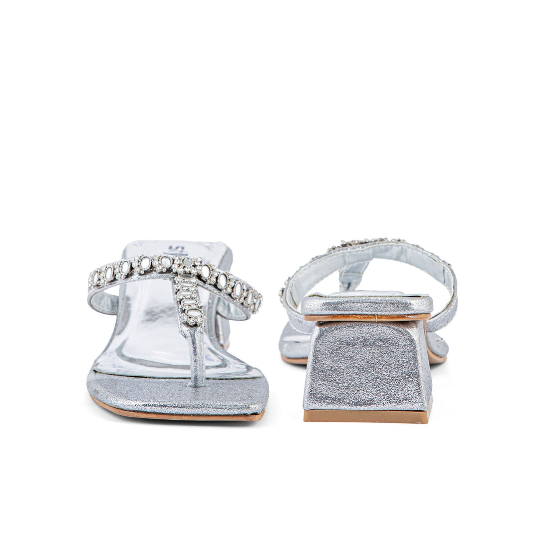 Silver Fancy Chappal FN0733