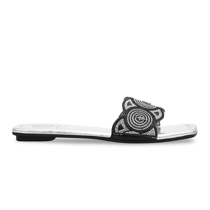 Black Fancy Chappal FN7740