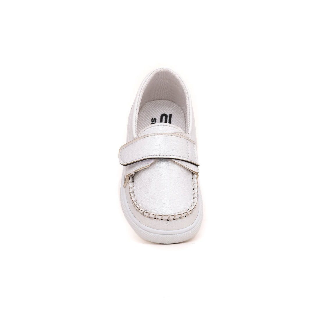 Girls White Formal Moccasin KD0646