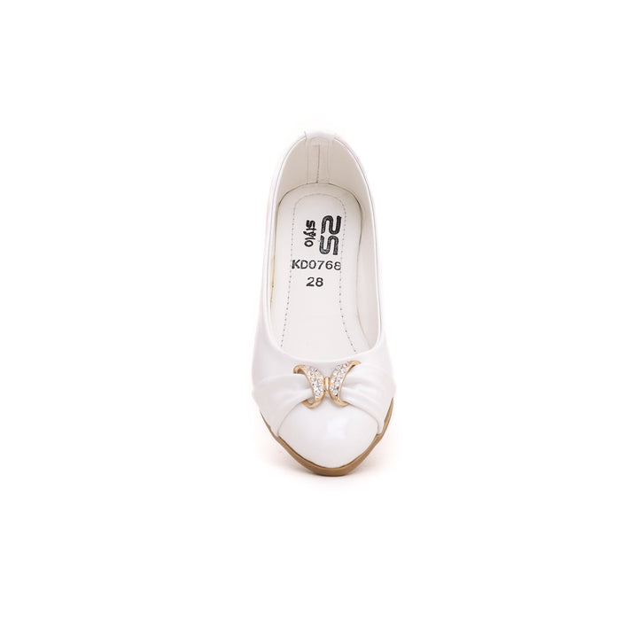 Girls White Casual Pumps KD0768