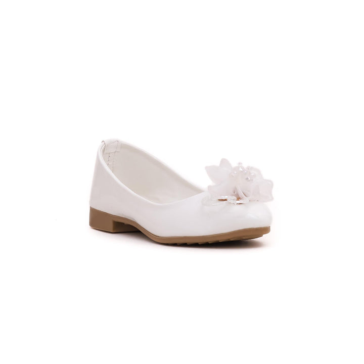 Girls White Casual Pumps KD0770