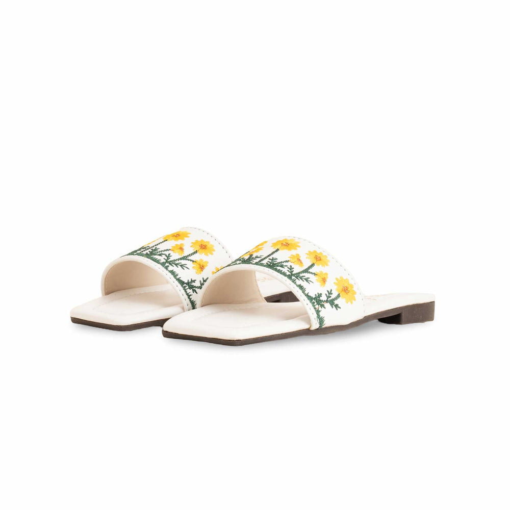Girls White Casual Slipper KD5587