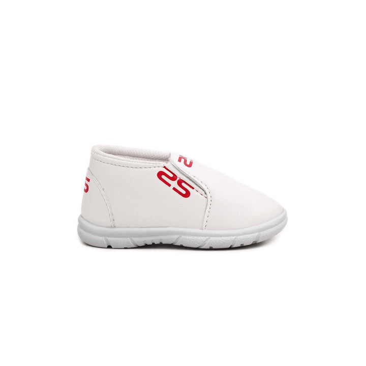 Babies White Casual Booties KD7767