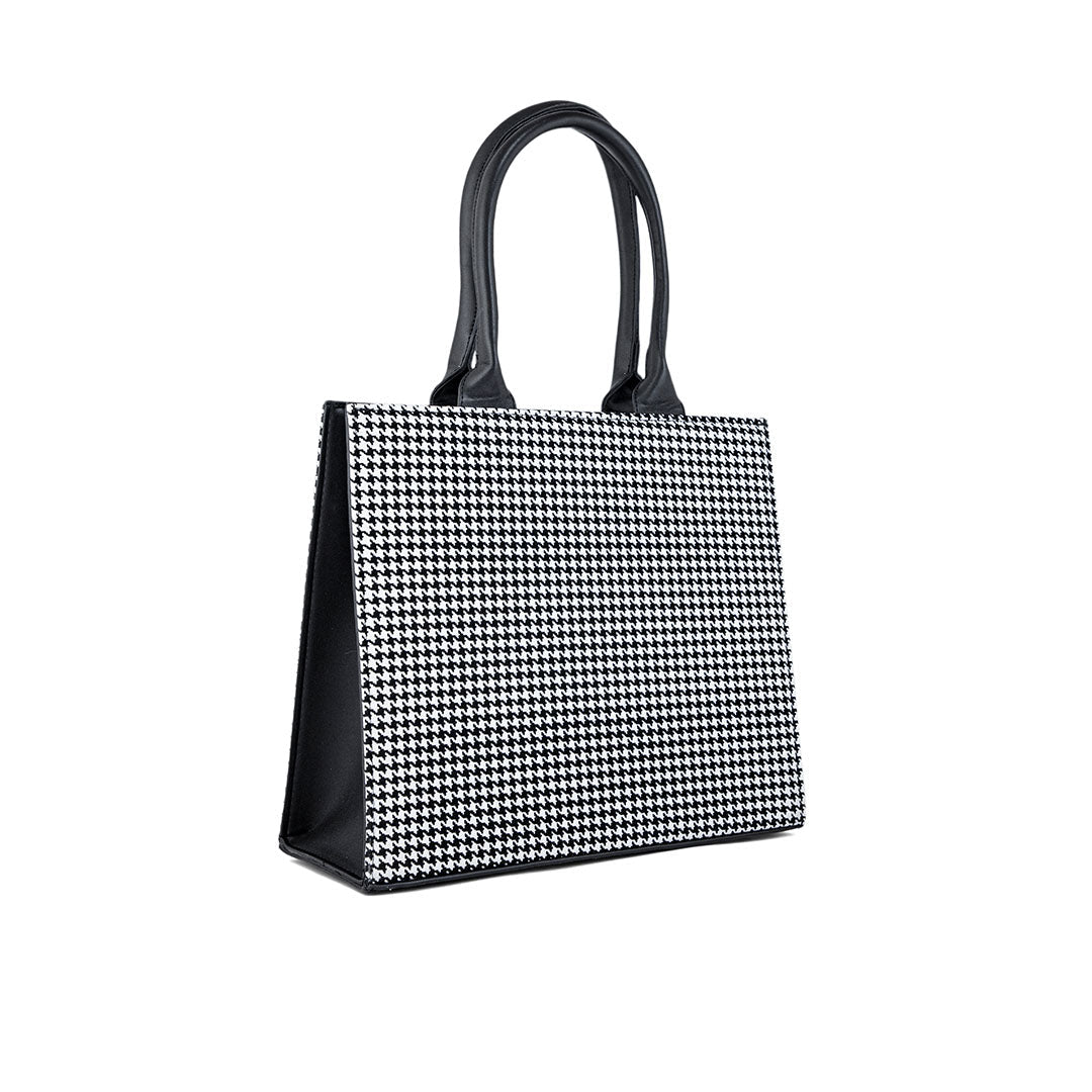 Black Formal Hand Bag P55652