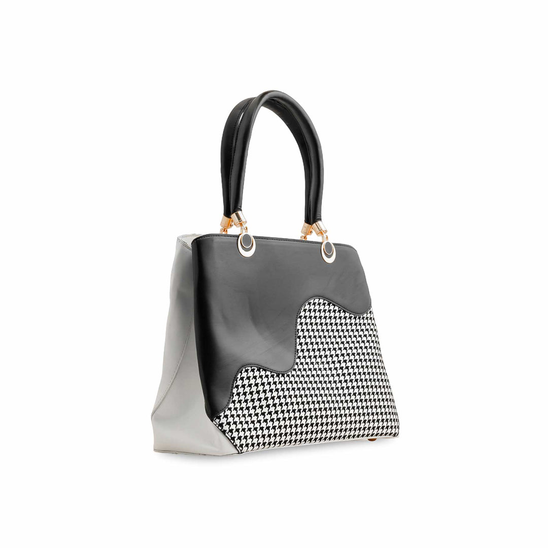 White Formal Hand Bag P55713