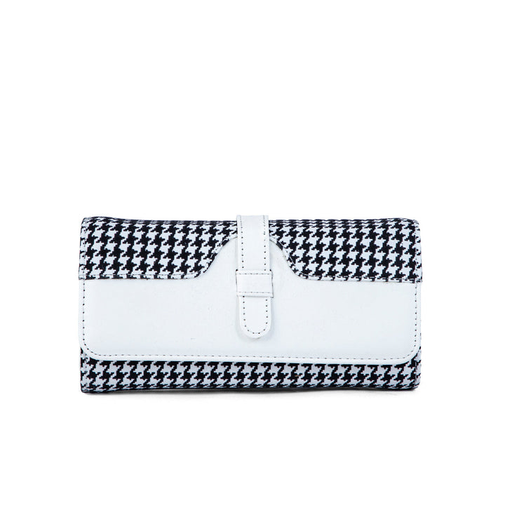 White Casual Wallet P97581