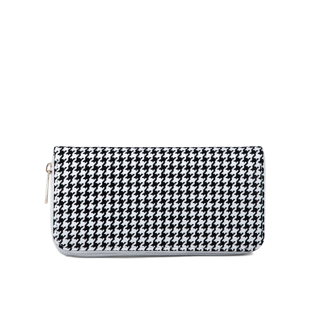 White Casual Wallet P97582