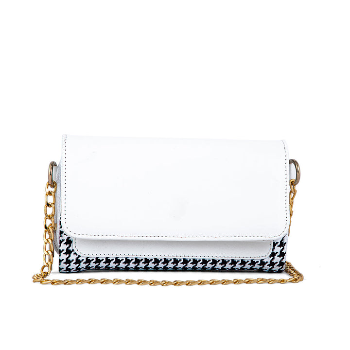 White Casual Wallet P97583
