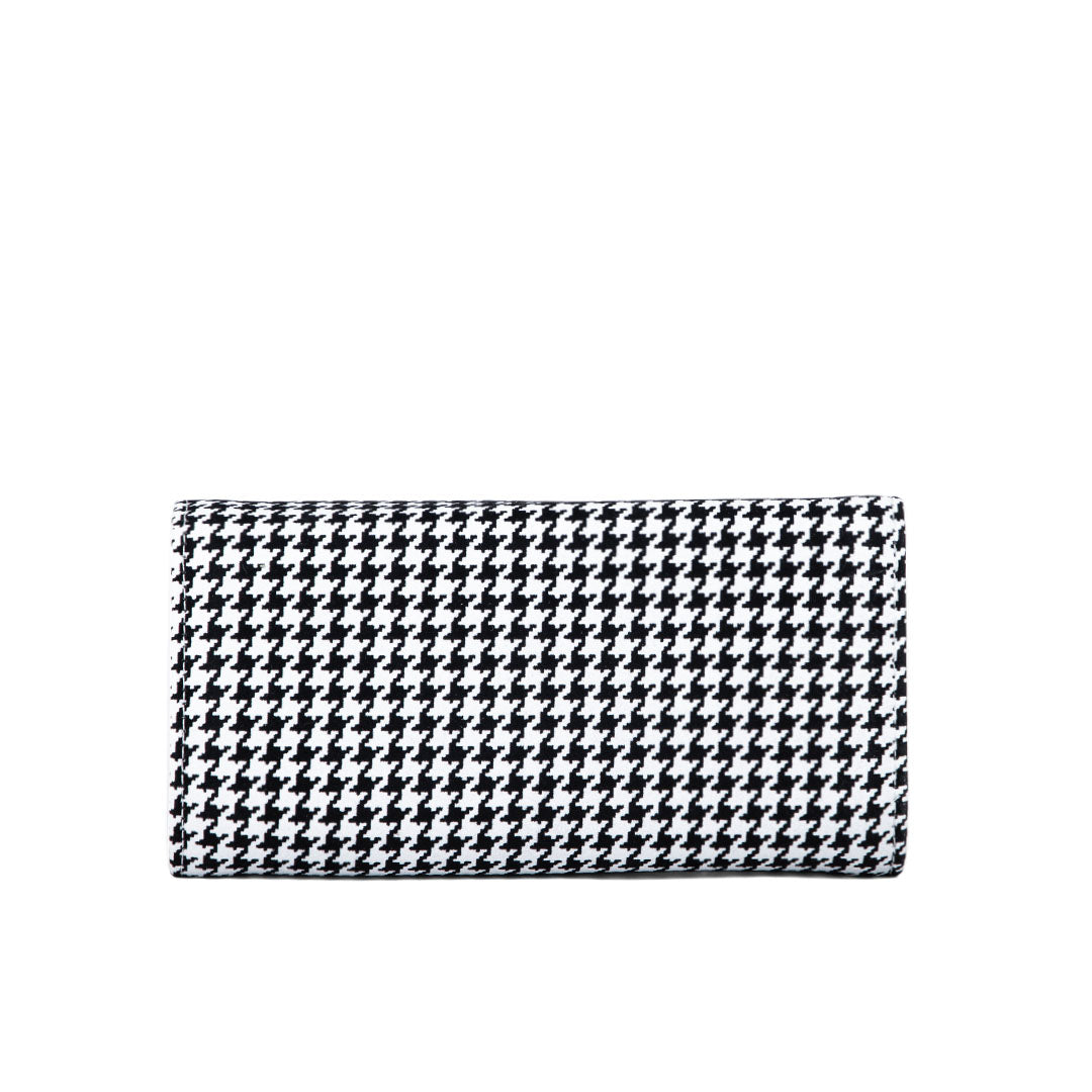 White Casual Wallet P97586