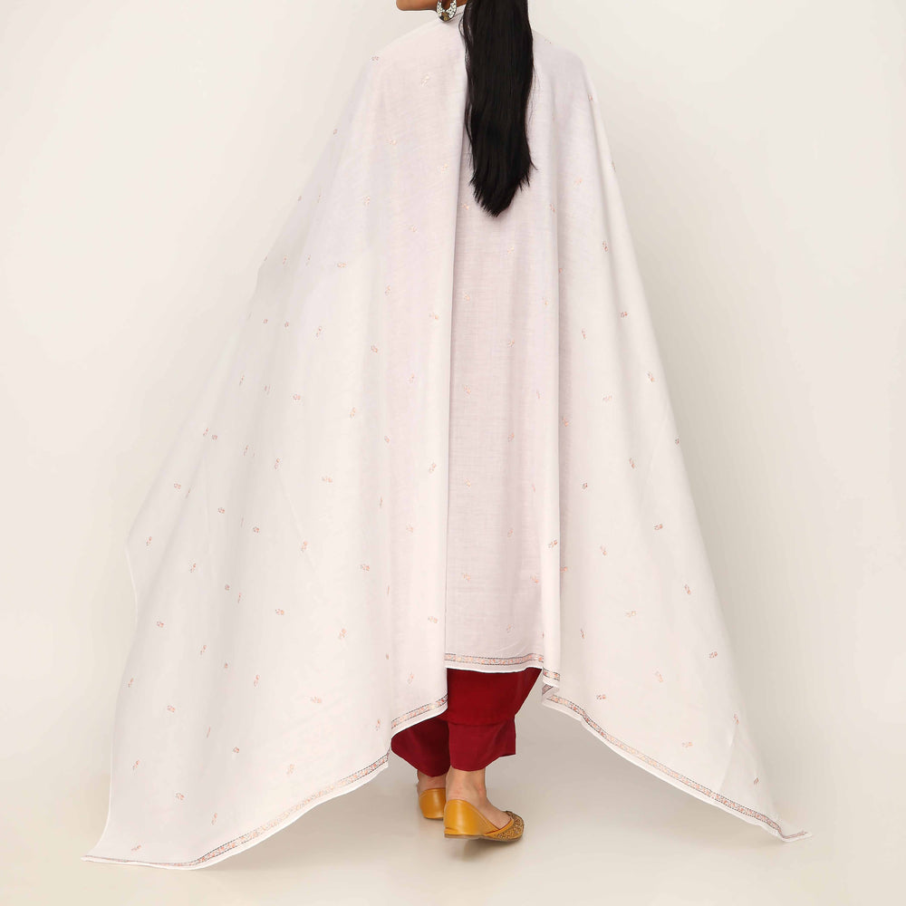 White Embroidered Cotton Dupatta PD5476