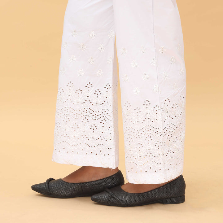 White Straight Fit Embellished Trouser PL4060