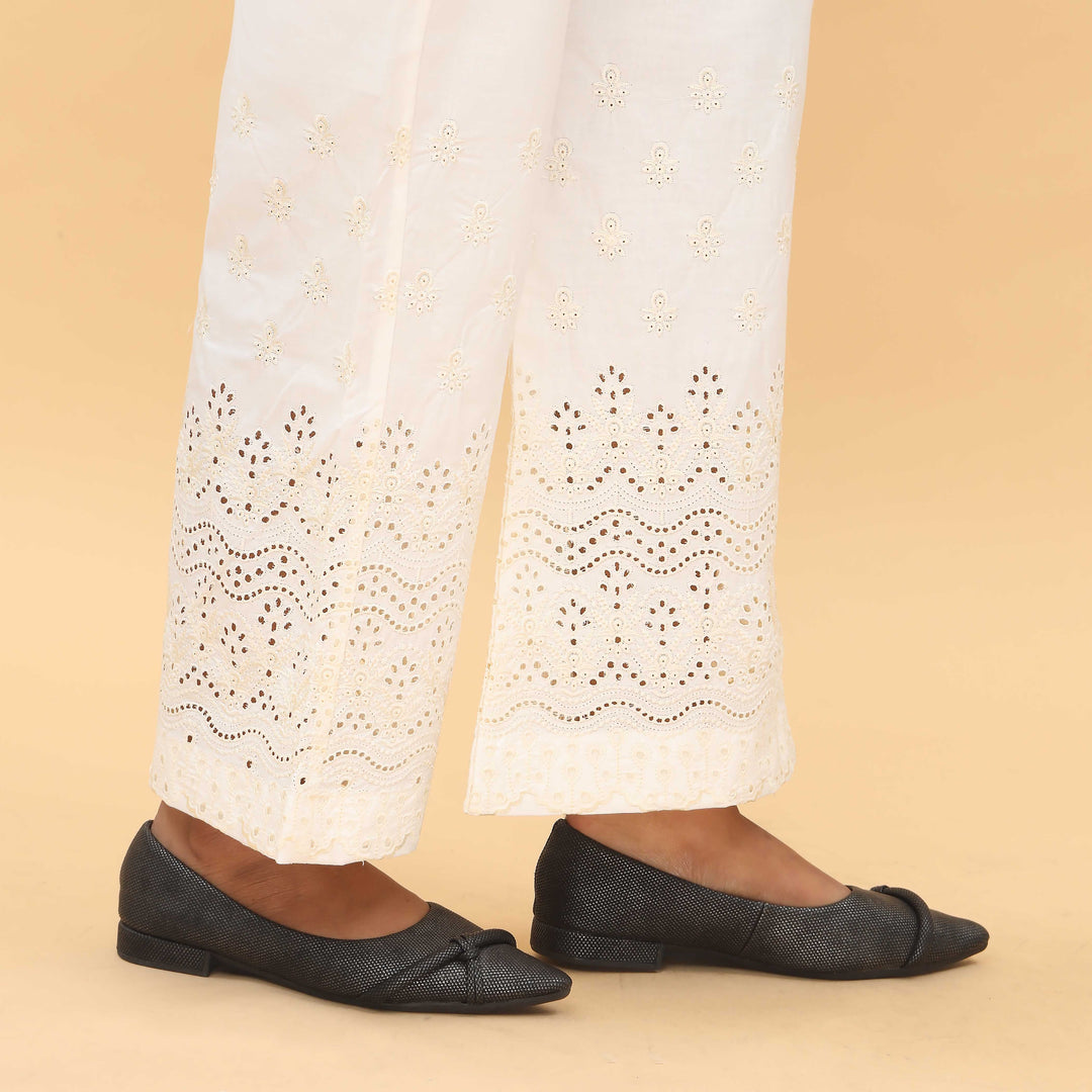 Cream Straight Fit Embellished Trouser PL4061