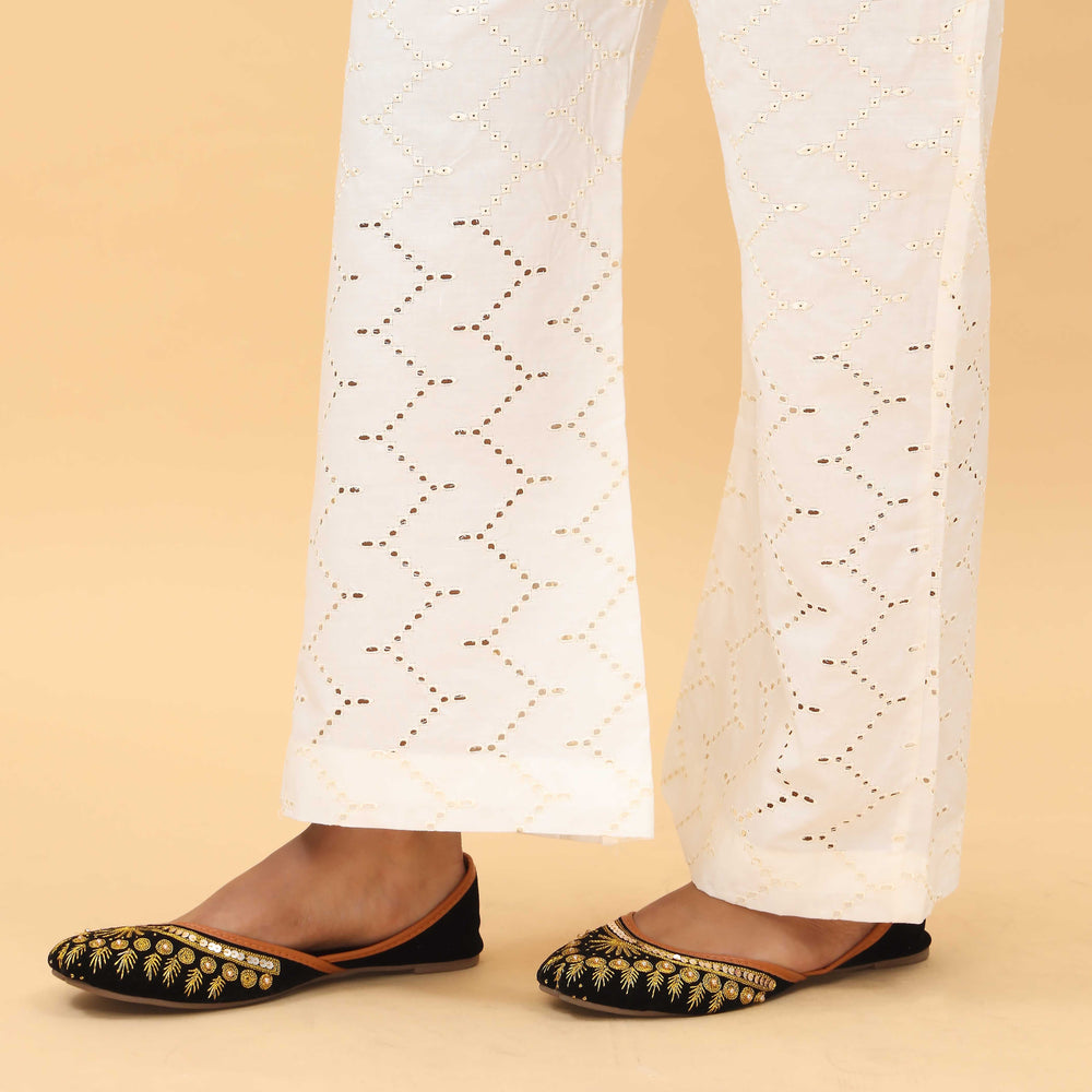Cream Straight Fit Embellished Trouser PL4064