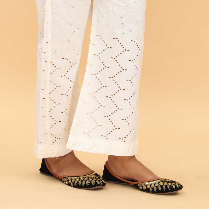 Cream Straight Fit Embellished Trouser PL4064
