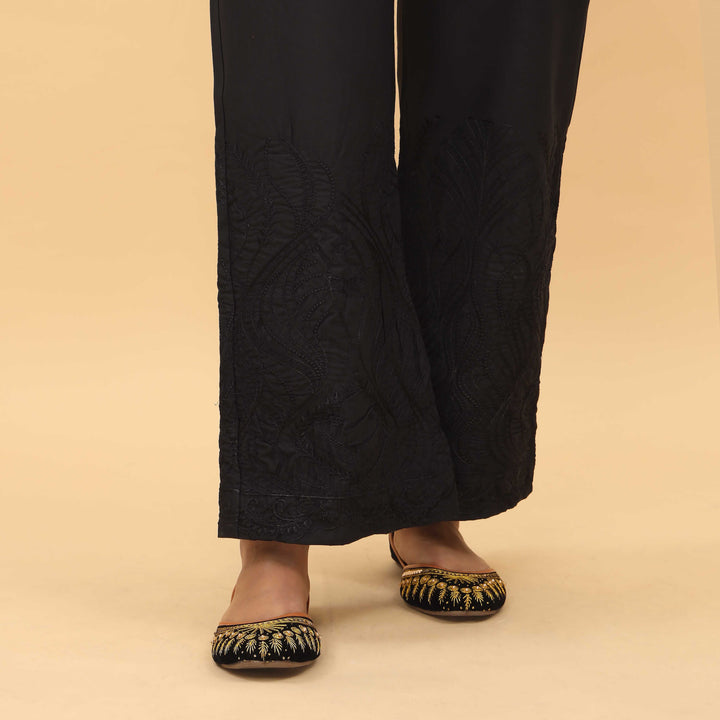 Black Straight Fit Embellished Trouser PL4065