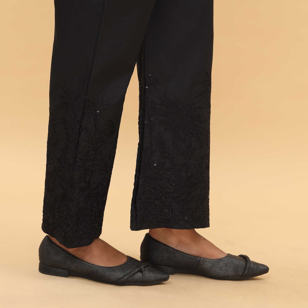 Black Straight Fit Embellished Trouser PL4071