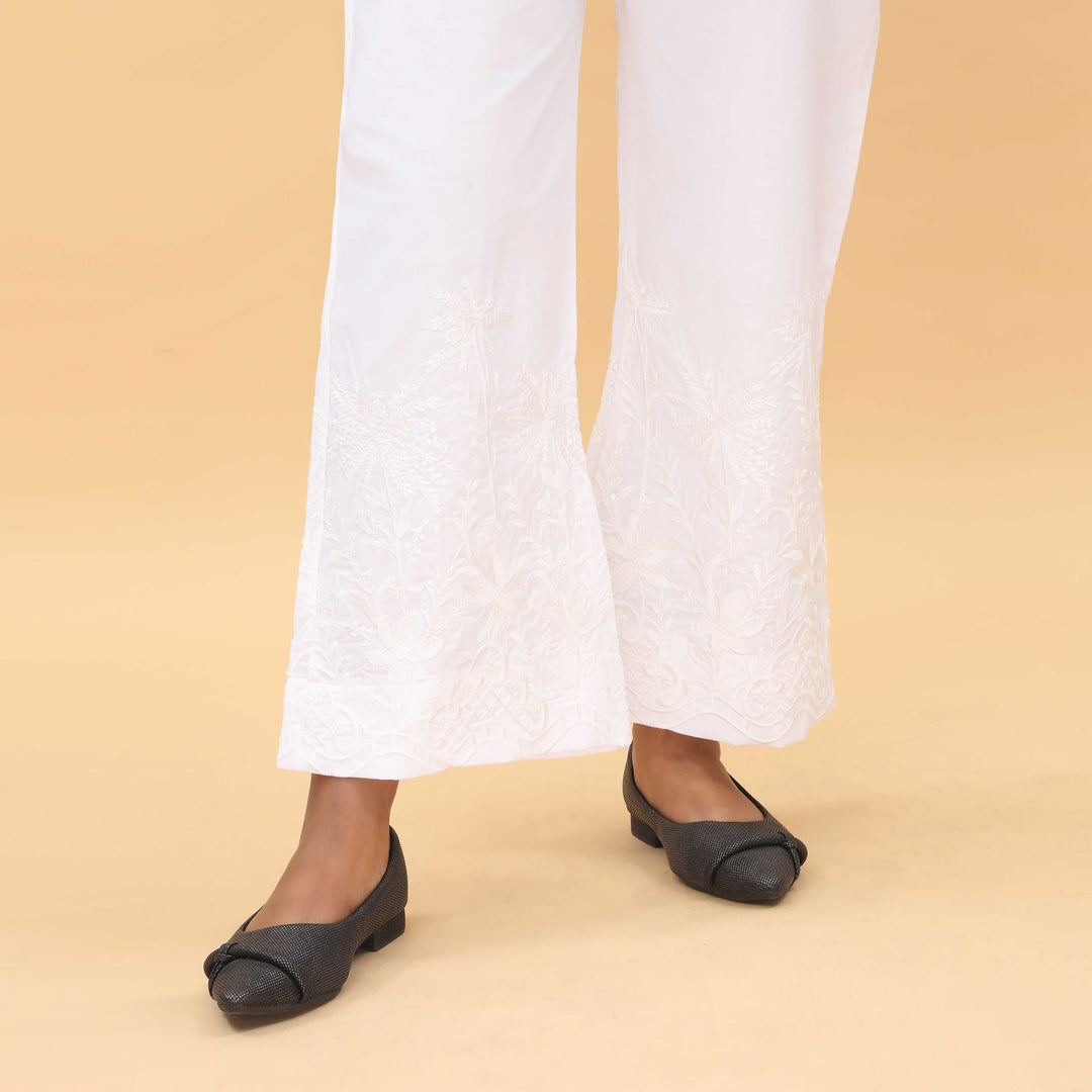 White Slim Fit Plain Trouser PL4072