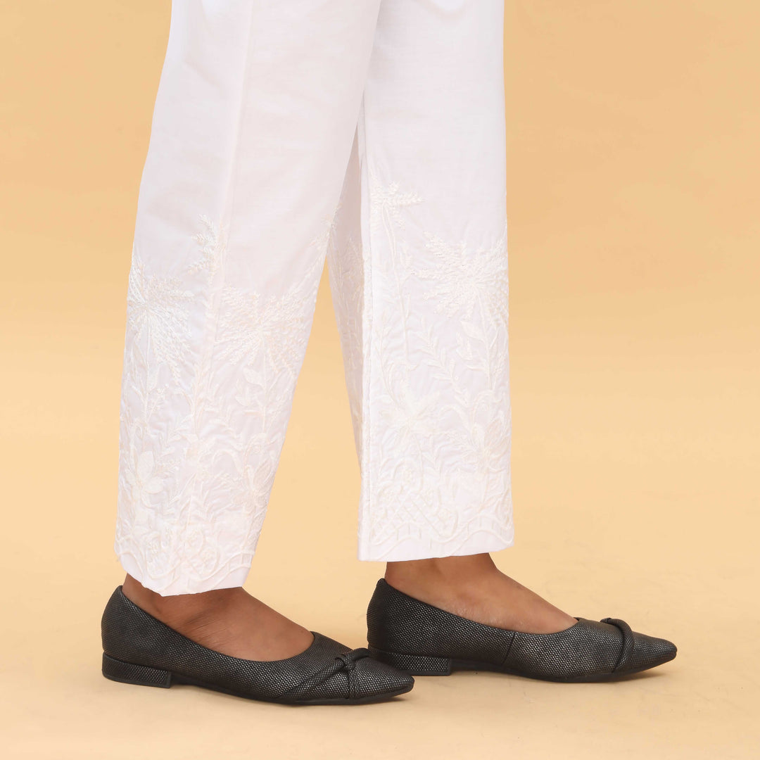 White Slim Fit Plain Trouser PL4072