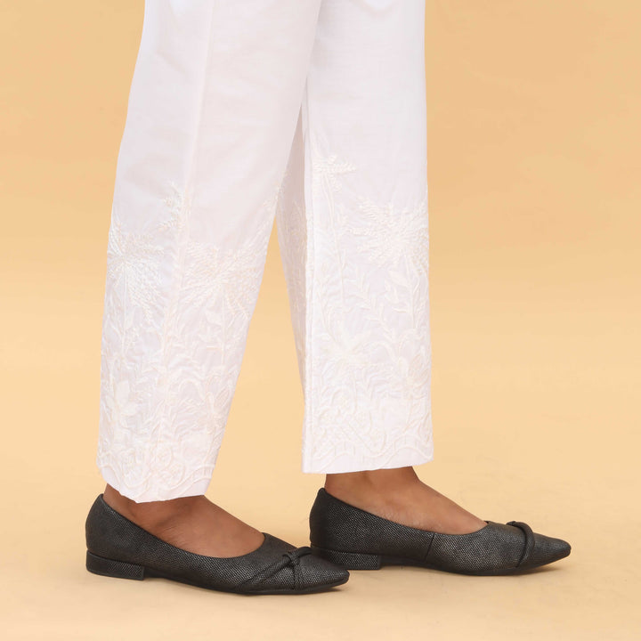 White Slim Fit Plain Trouser PL4072