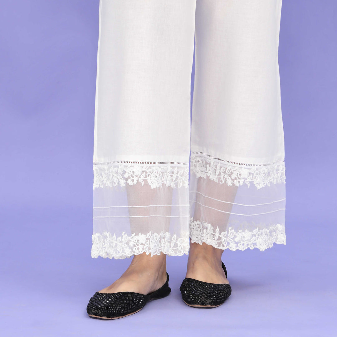 White Striaght Fit Embellished Cambric Trouser PL4087