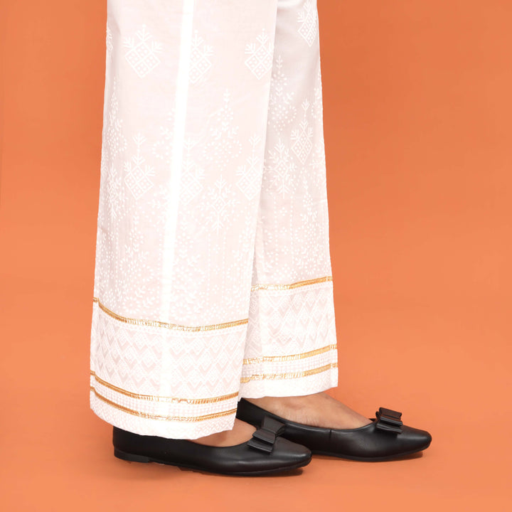 White Straight Fit Embroidered Trouser PL5015