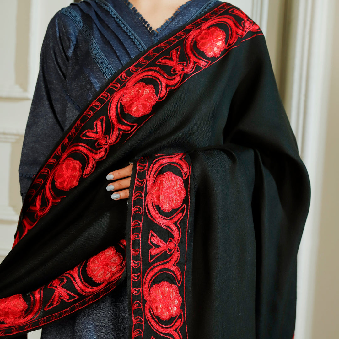 Black Winter Shawl PN4120