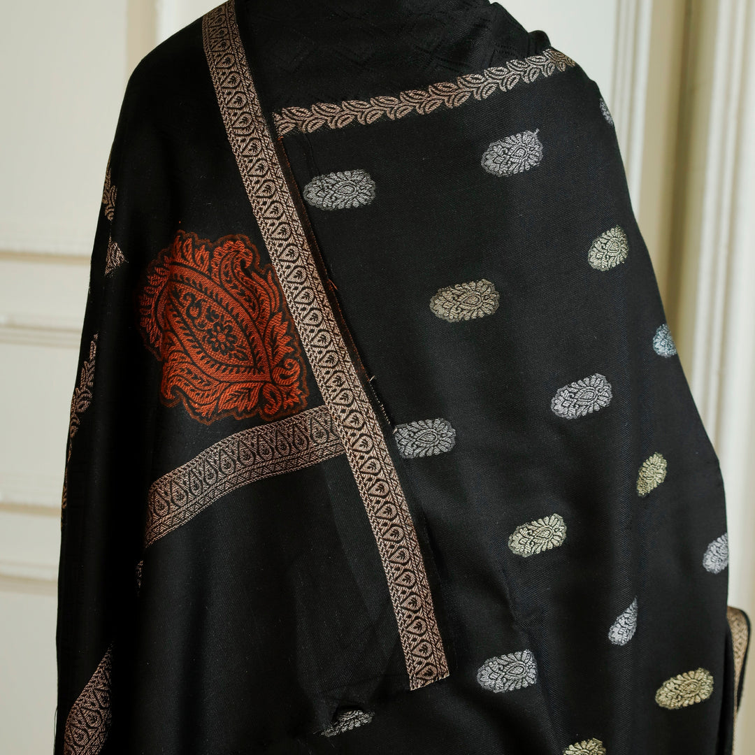 Black Winter Shawl PN4152