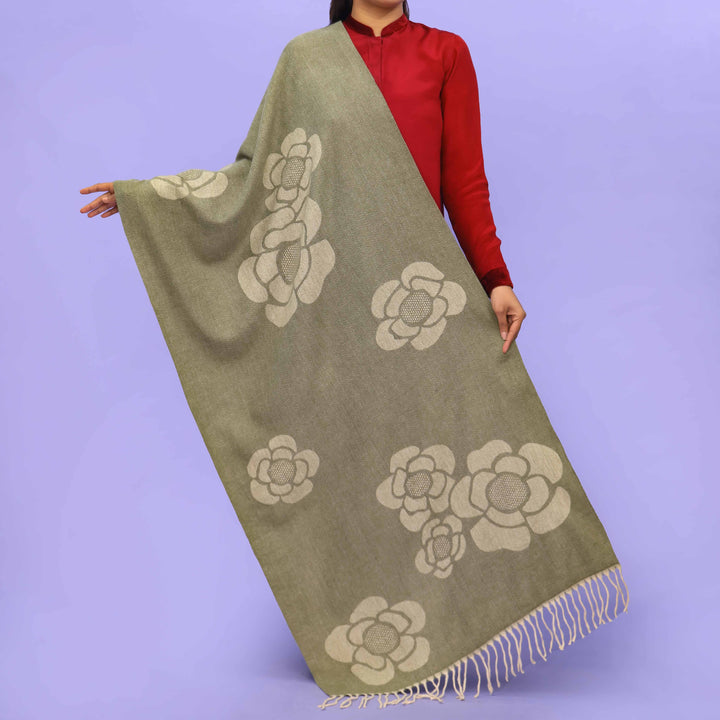 Green Acrylic Winter Shawl PN4286