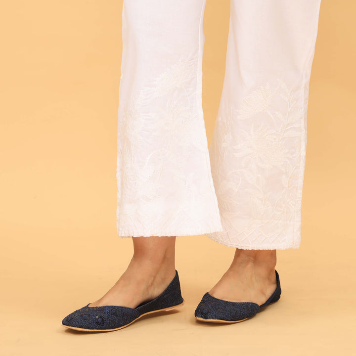 White Straight Fit Embellished Trouser PS4565