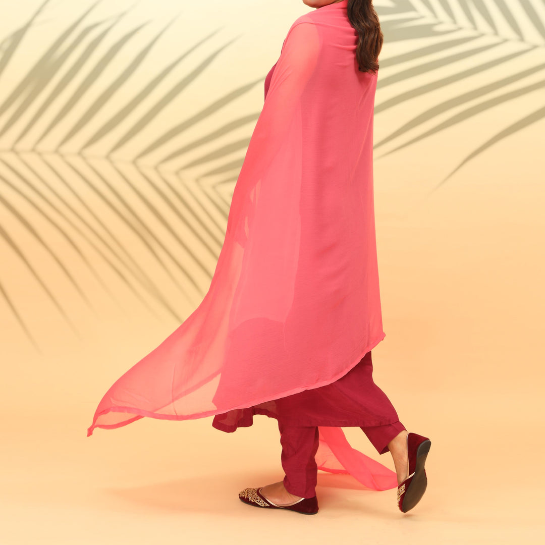 Pink Dyed Plain Chiffon Dupatta PS4706