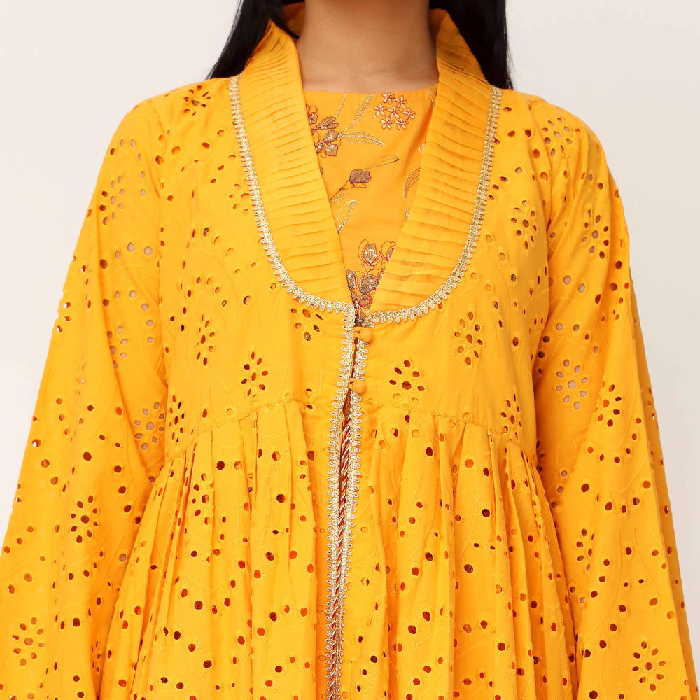 3PC- Schiffli Chikan Lawn Suit PS5024