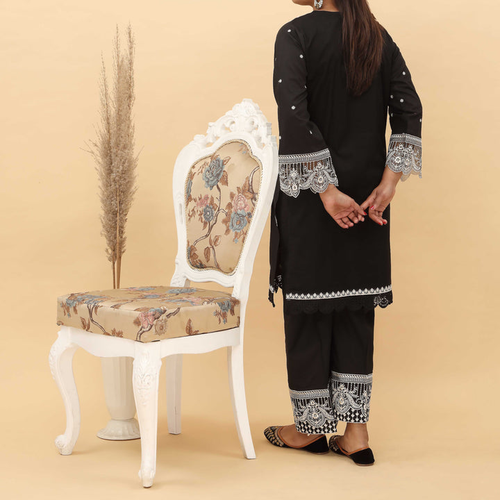 2PC- Embroidered Cotton Cambric Suit PS5072