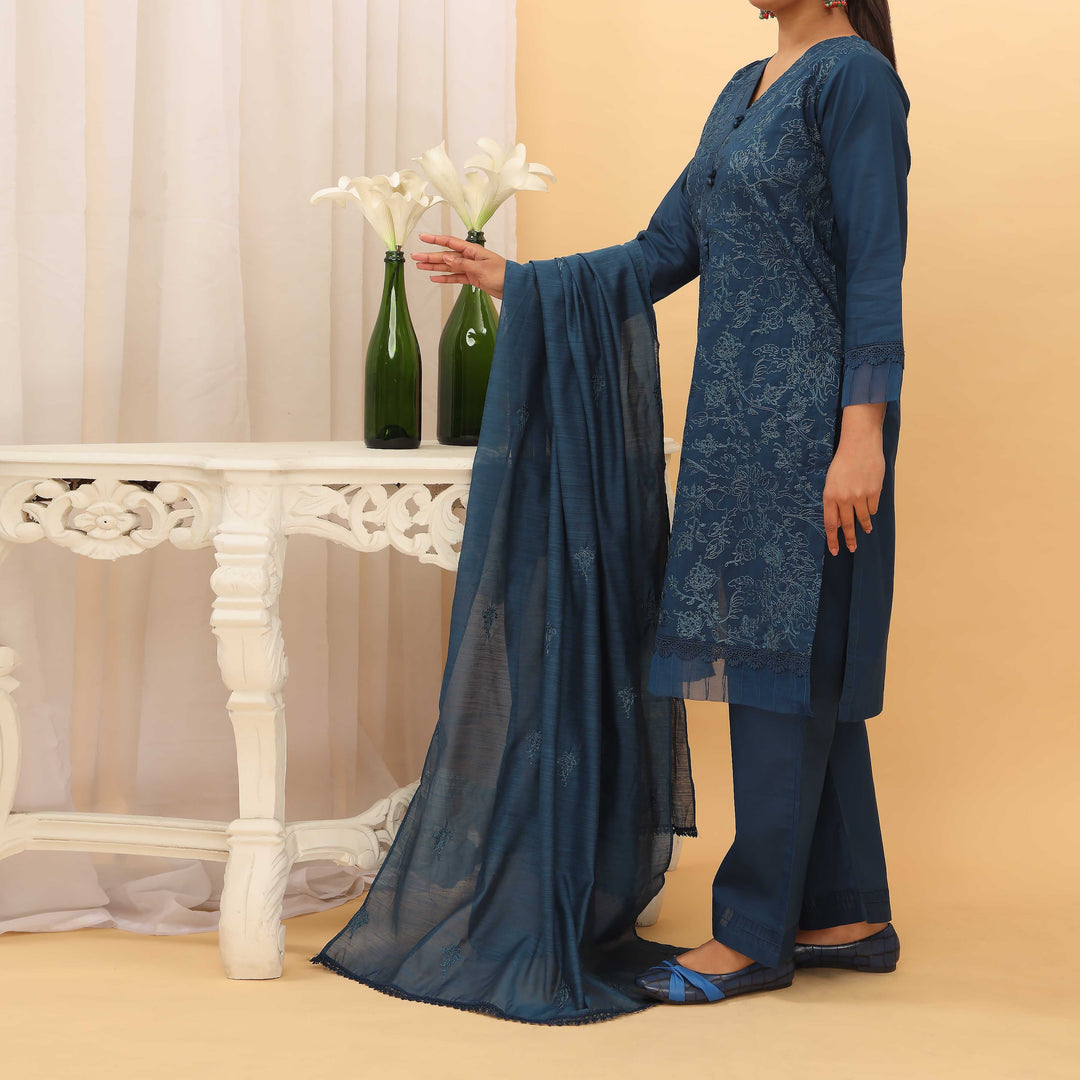 3PC- Embroidered Cambric Suit PS5149