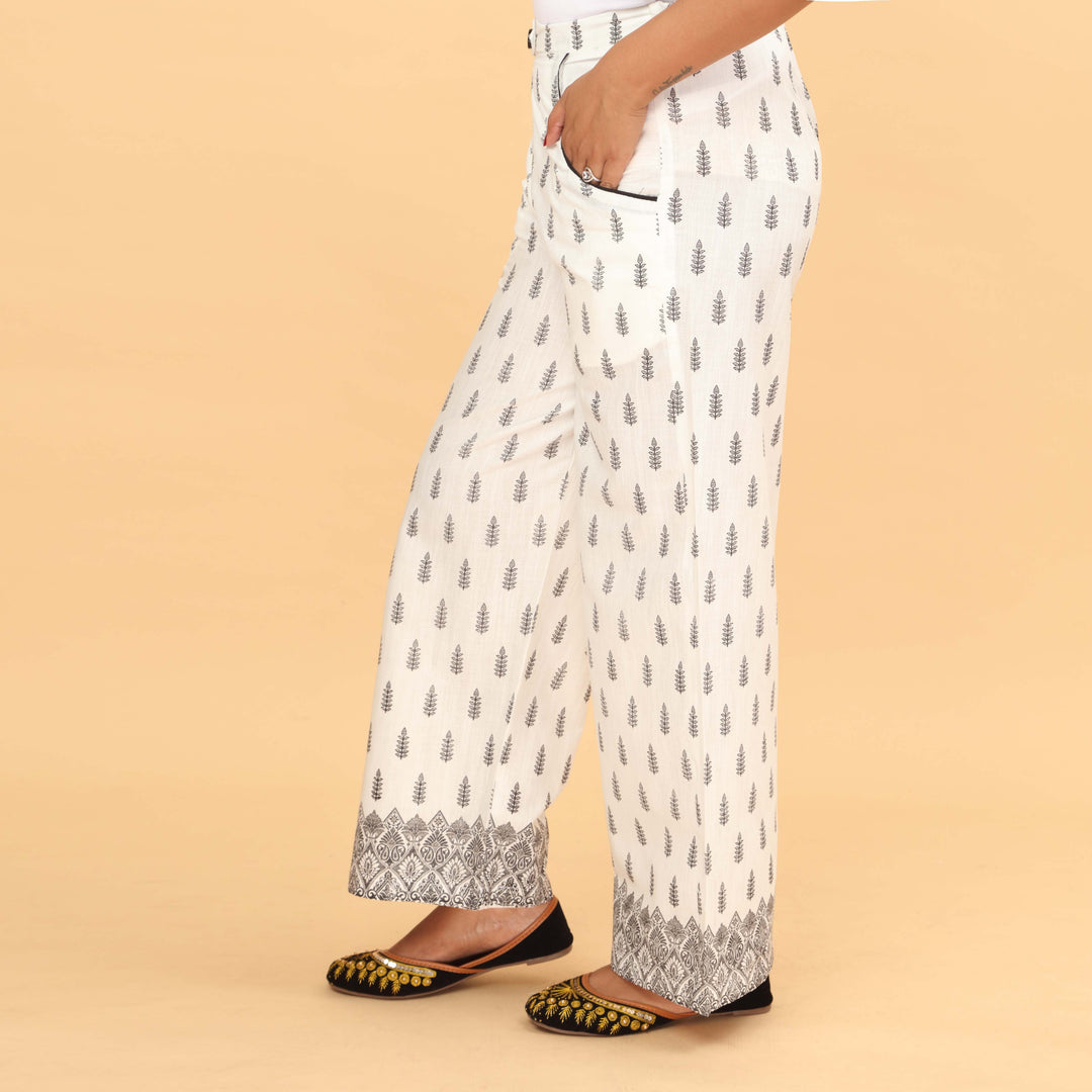 White Straight Fit Printed Trouser PW4506