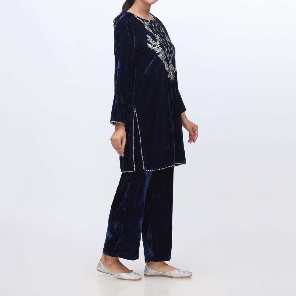 2PC- Embroidered Velvet Suit PW9138