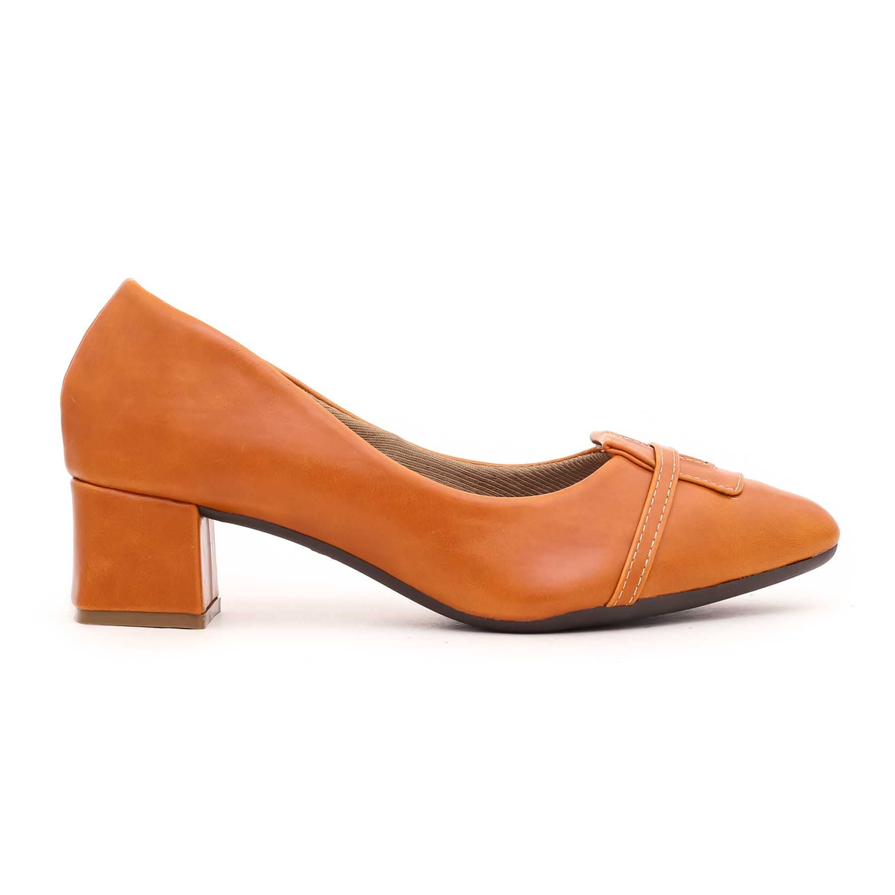 Fashion mustard court shoe